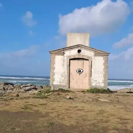 Spacieuse Avec Piscine Privée à L'île-d'yeu – 150 M² Villa
