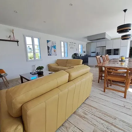 Spacieuse Avec Piscine Privee A L'ile D'yeu - 150 M² Villa Ile d'Yeu