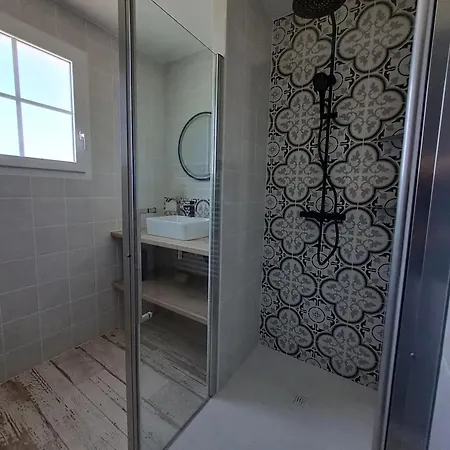 Villa Spacieuse Avec Piscine Privee A L'ile D'yeu - 150 M²